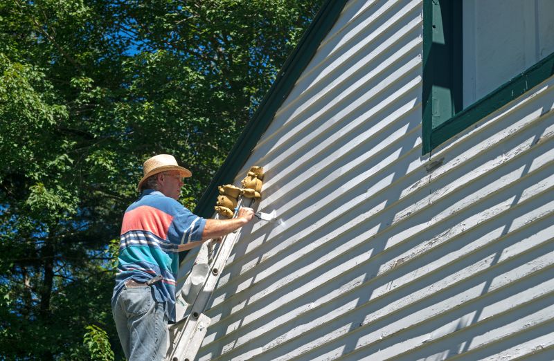 Best Siding Contractors Contractors in Tuscaloosa, AL
