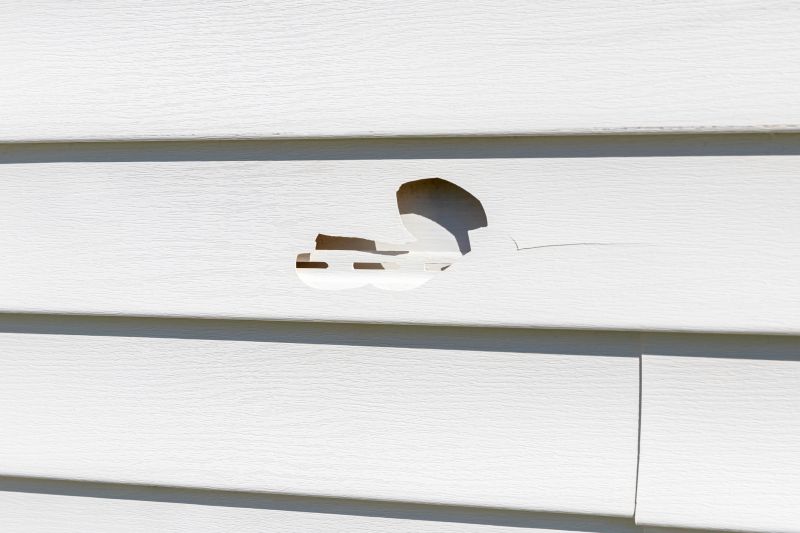 Sealing Vinyl Siding Joints